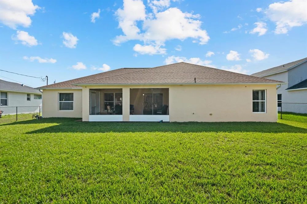 3041 SE Wake Road Port St. Lucie, FL 34984