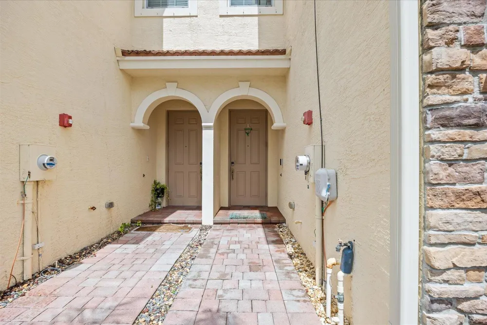 9500 SW Otter Lane Stuart, FL 34997