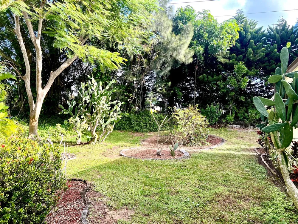 8011 SE Homestead Avenue Hobe Sound, FL 33455