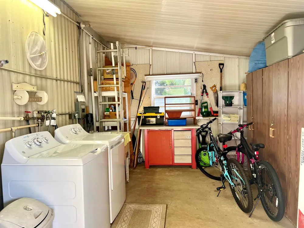 8011 SE Homestead Avenue Hobe Sound, FL 33455
