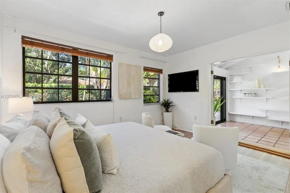 4531 Sheridan Ave Miami Beach, FL 33140