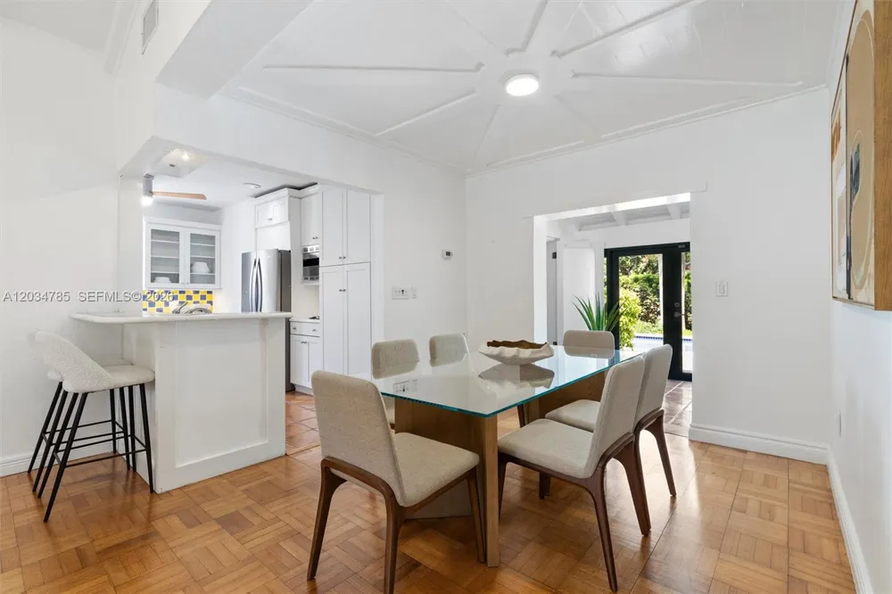 4531 Sheridan Ave Miami Beach, FL 33140