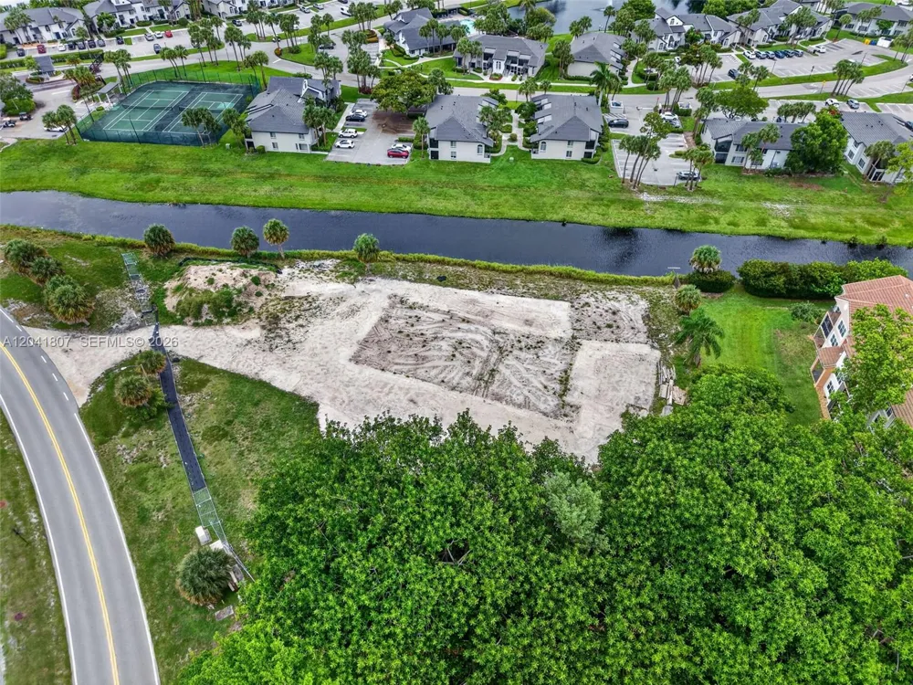22962 Camino Del Mar Boca Raton, FL 33433