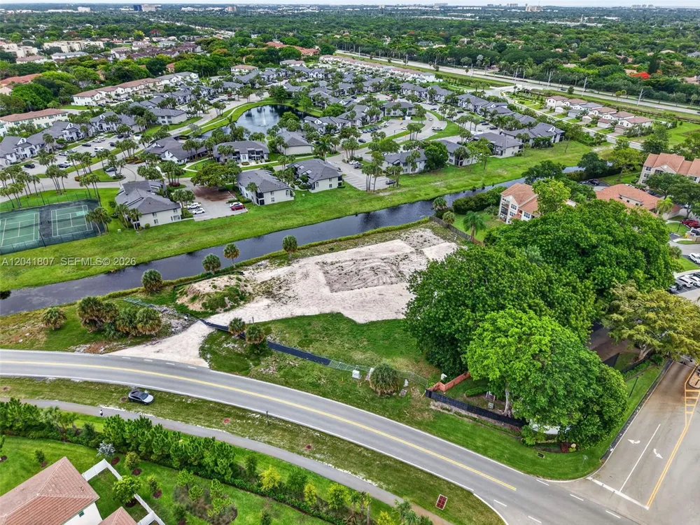22962 Camino Del Mar Boca Raton, FL 33433