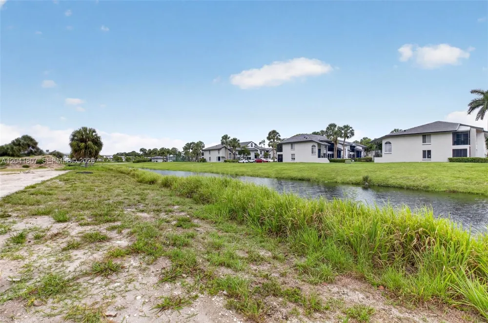 22962 Camino Del Mar Boca Raton, FL 33433