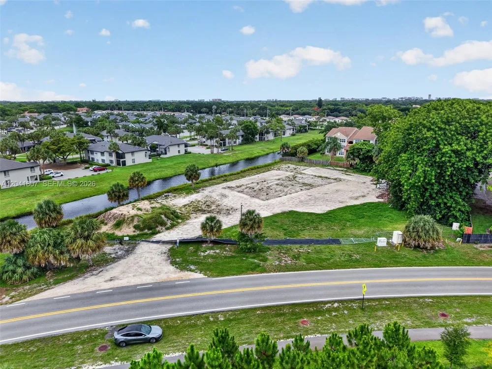 22962 Camino Del Mar Boca Raton, FL 33433