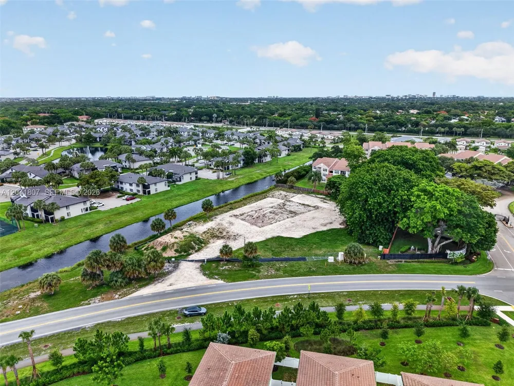 22962 Camino Del Mar Boca Raton, FL 33433