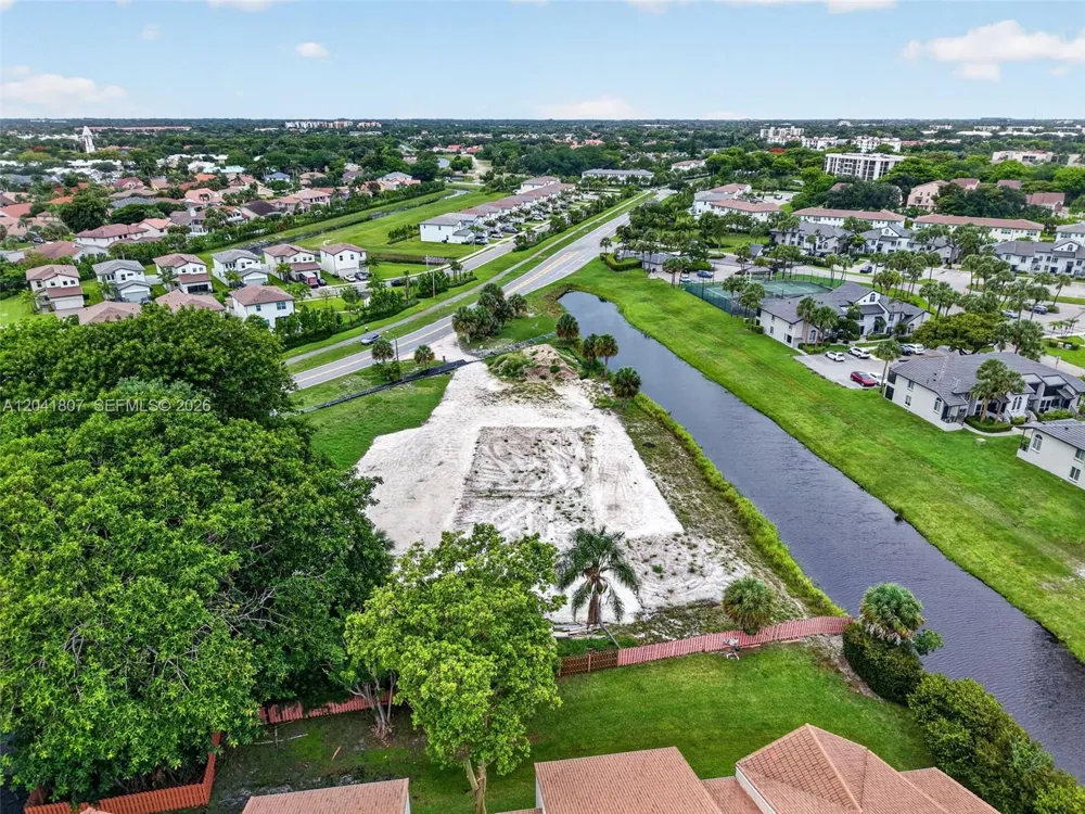 22962 Camino Del Mar Boca Raton, FL 33433