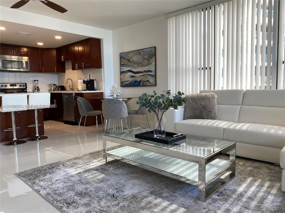 3505 S Ocean Dr #606 Hollywood, FL 33019