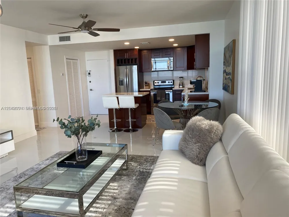 3505 S Ocean Dr #606 Hollywood, FL 33019