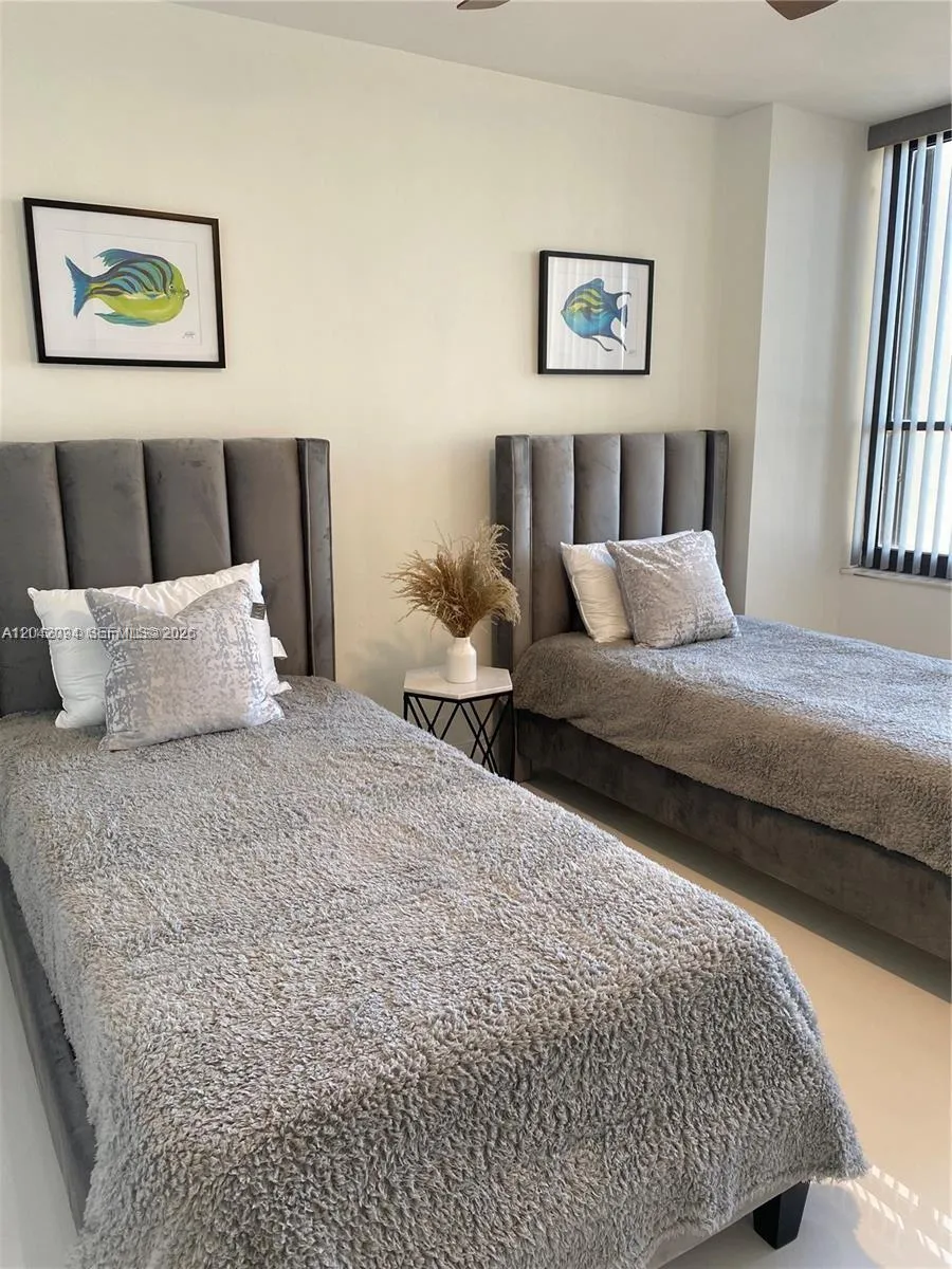 3505 S Ocean Dr #606 Hollywood, FL 33019