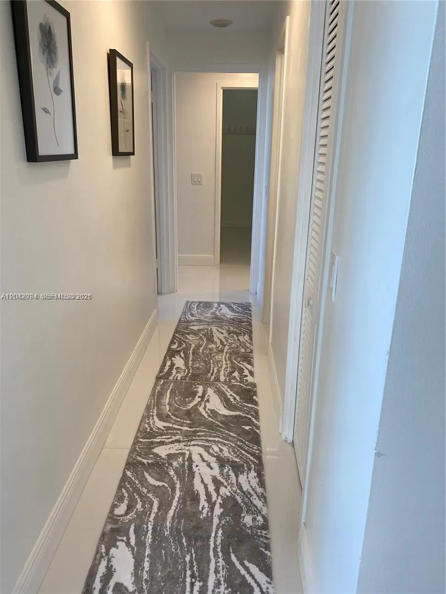 3505 S Ocean Dr #606 Hollywood, FL 33019