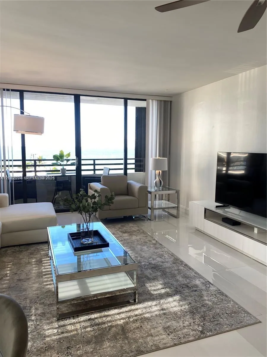 3505 S Ocean Dr #606 Hollywood, FL 33019
