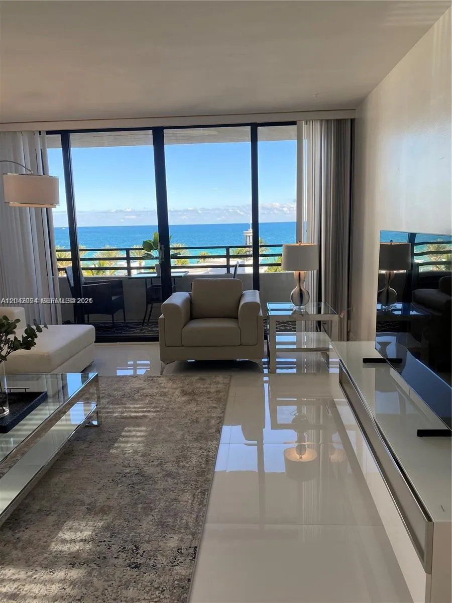 3505 S Ocean Dr #606 Hollywood, FL 33019