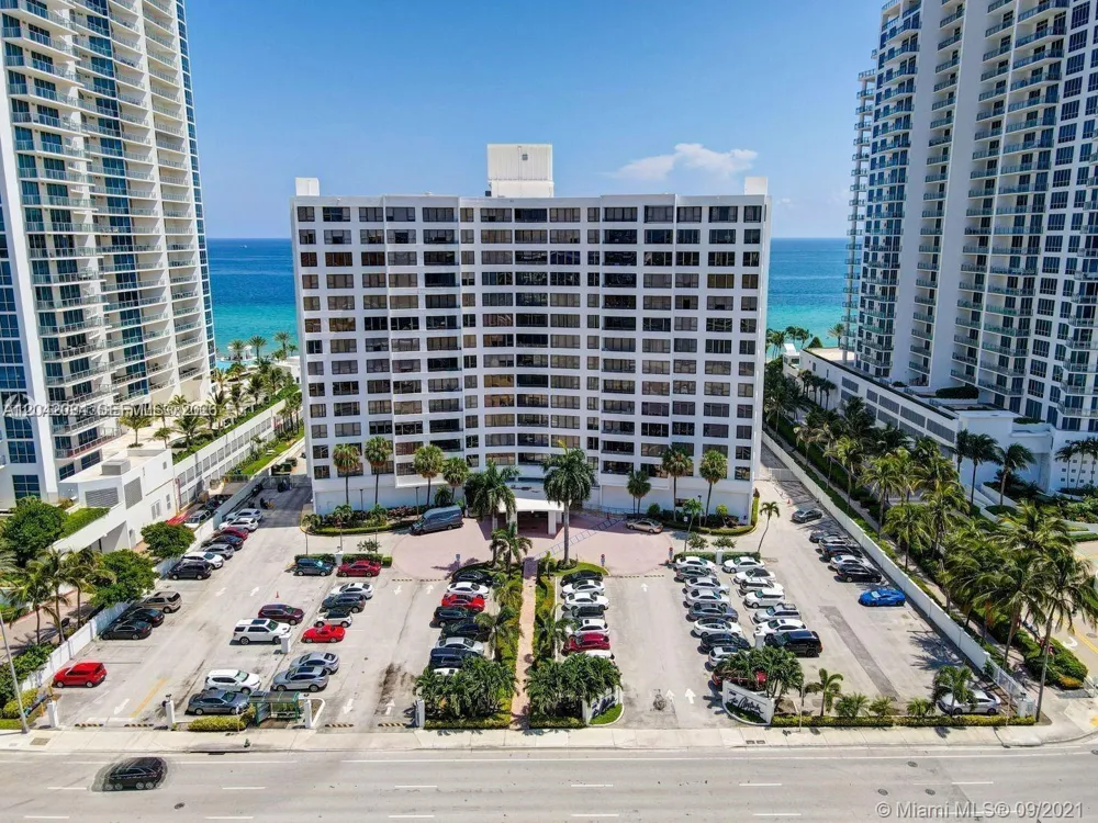 3505 S Ocean Dr #606 Hollywood, FL 33019