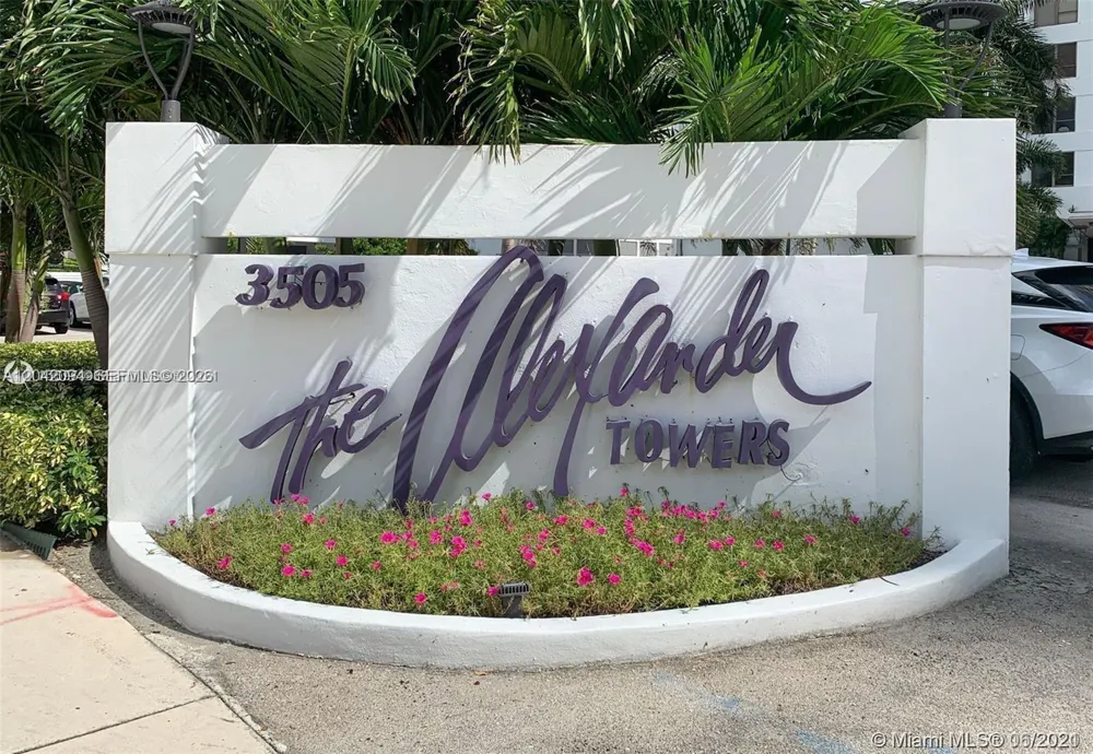 3505 S Ocean Dr #606 Hollywood, FL 33019