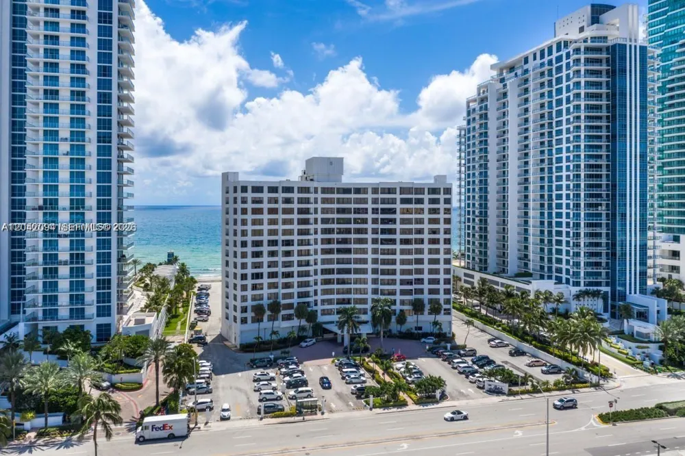 3505 S Ocean Dr #606 Hollywood, FL 33019