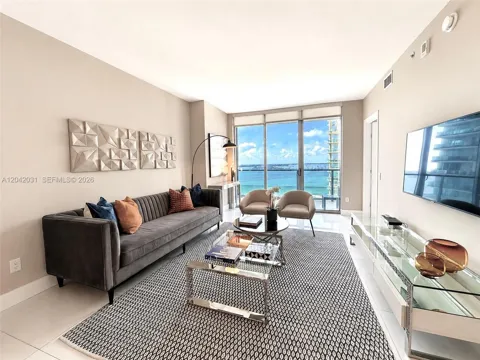 1300 Brickell Bay Dr #2307