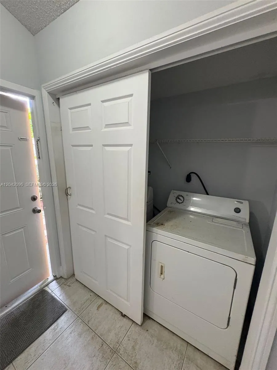 2309 NW 55th Ave Lauderhill, FL 33313