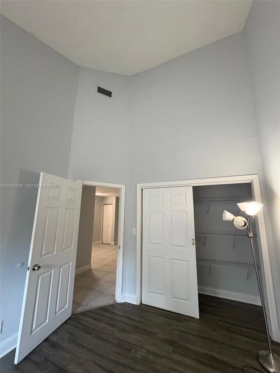 2309 NW 55th Ave Lauderhill, FL 33313