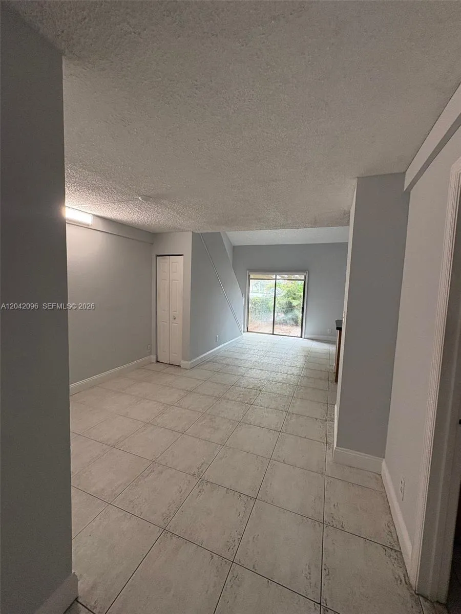 2309 NW 55th Ave Lauderhill, FL 33313