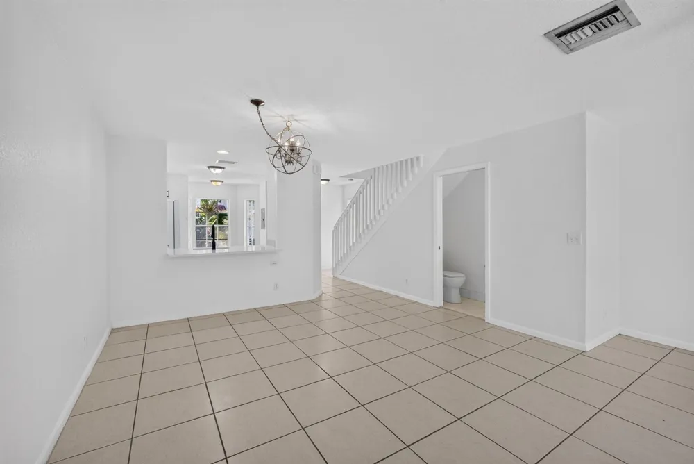 946 Summit Lake Drive West Palm Beach, FL 33406