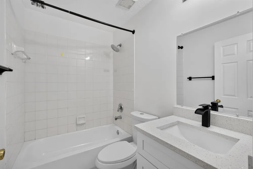 946 Summit Lake Drive West Palm Beach, FL 33406