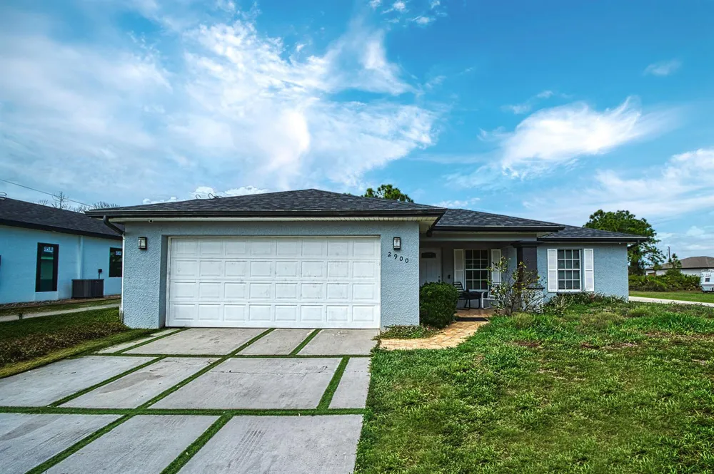 2900 W 42nd St Street W Lehigh Acres, FL 33971