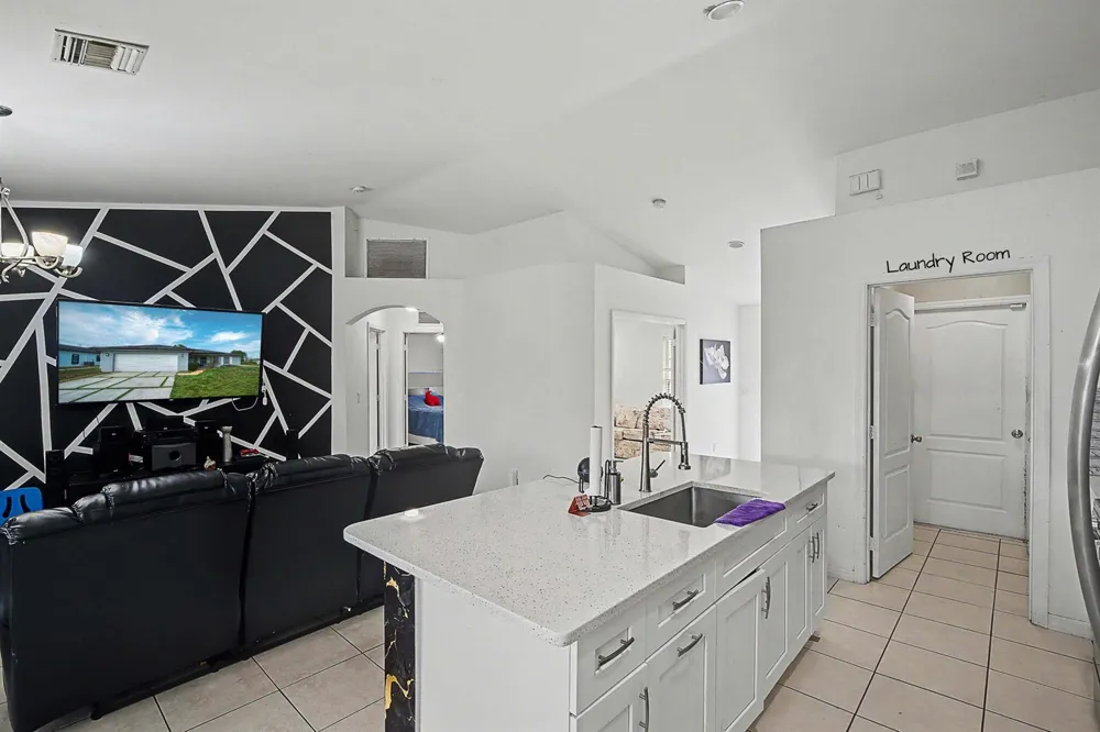 2900 W 42nd St Street W Lehigh Acres, FL 33971