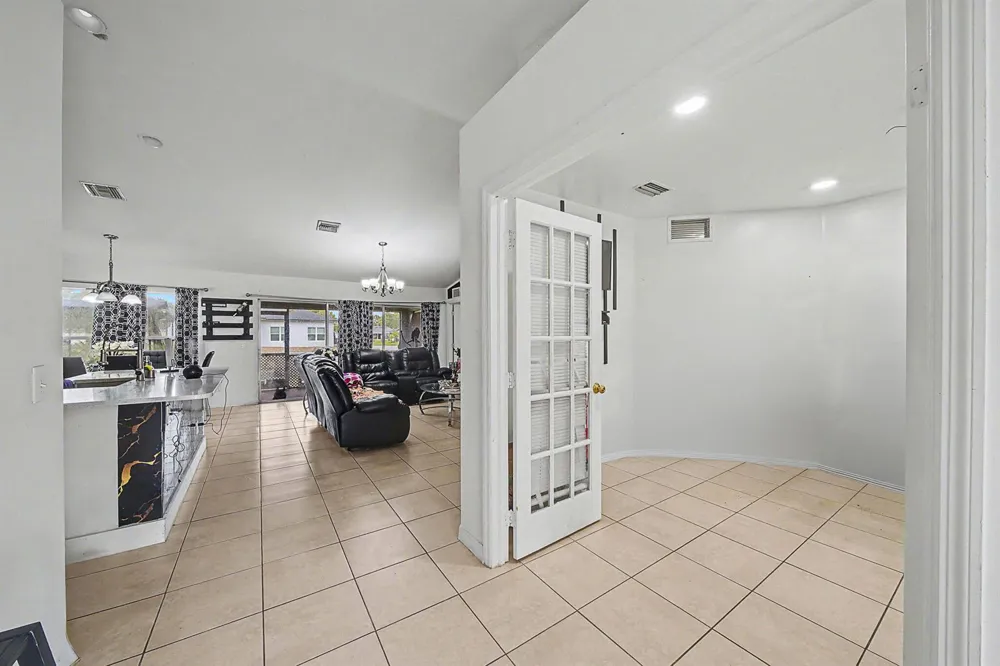 2900 W 42nd St Street W Lehigh Acres, FL 33971