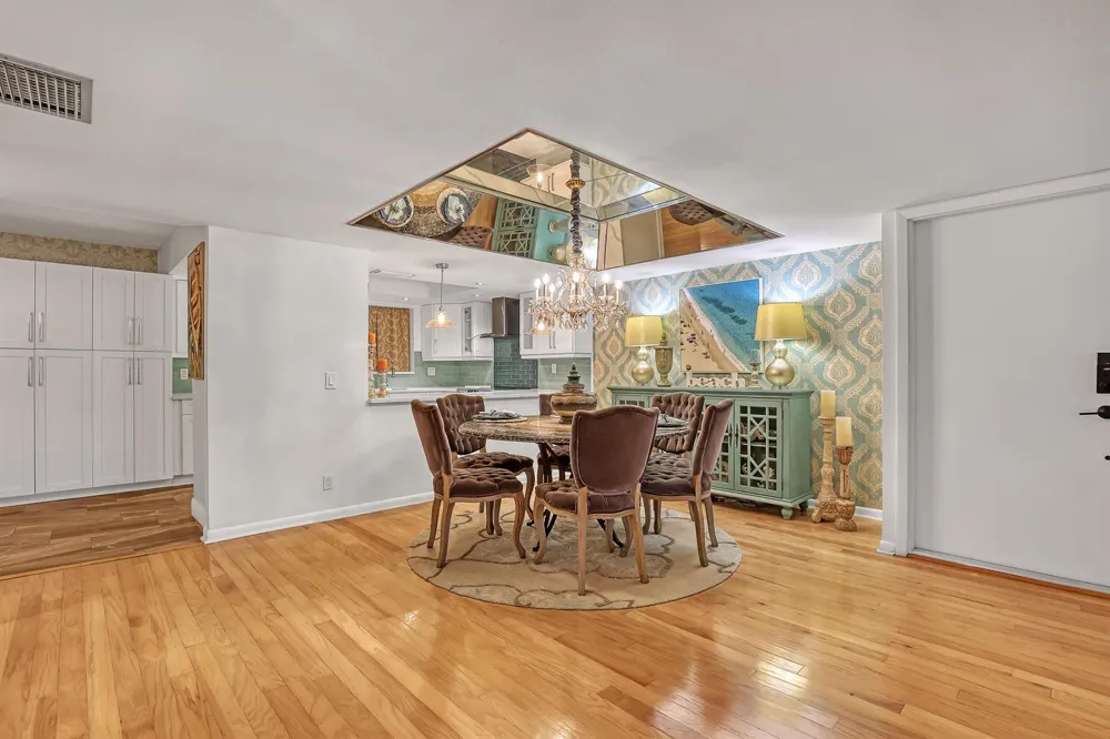 1100 Surf Road #104 Singer Island, FL 33404