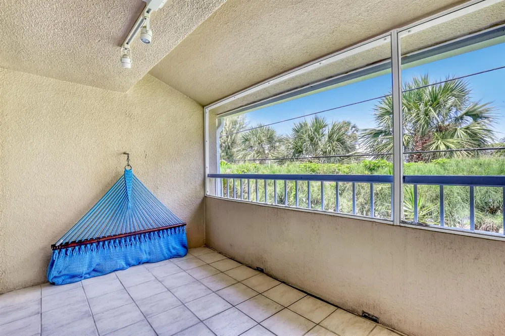 1100 Surf Road #104 Singer Island, FL 33404