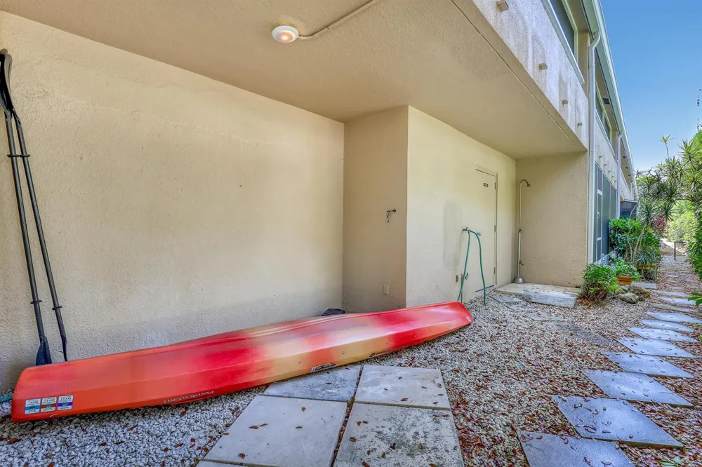 1100 Surf Road #104 Singer Island, FL 33404