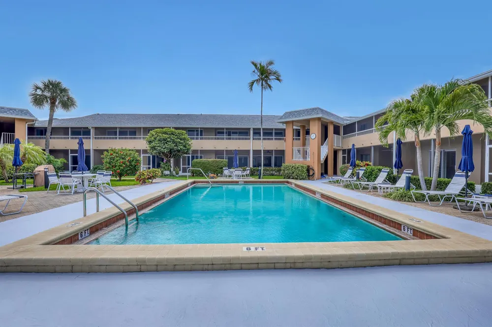 1100 Surf Road #104 Singer Island, FL 33404