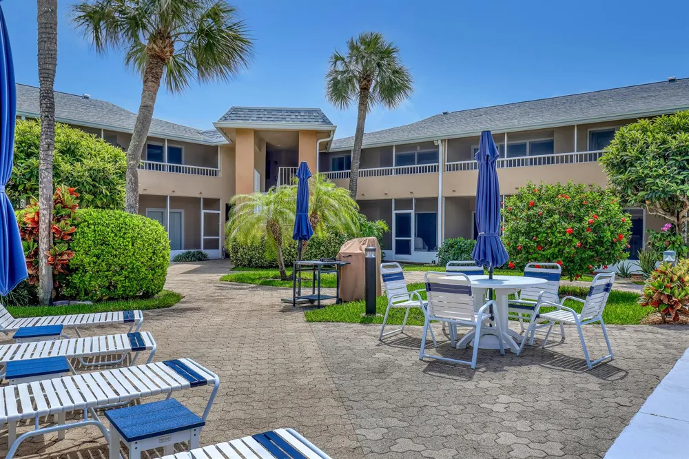 1100 Surf Road #104 Singer Island, FL 33404