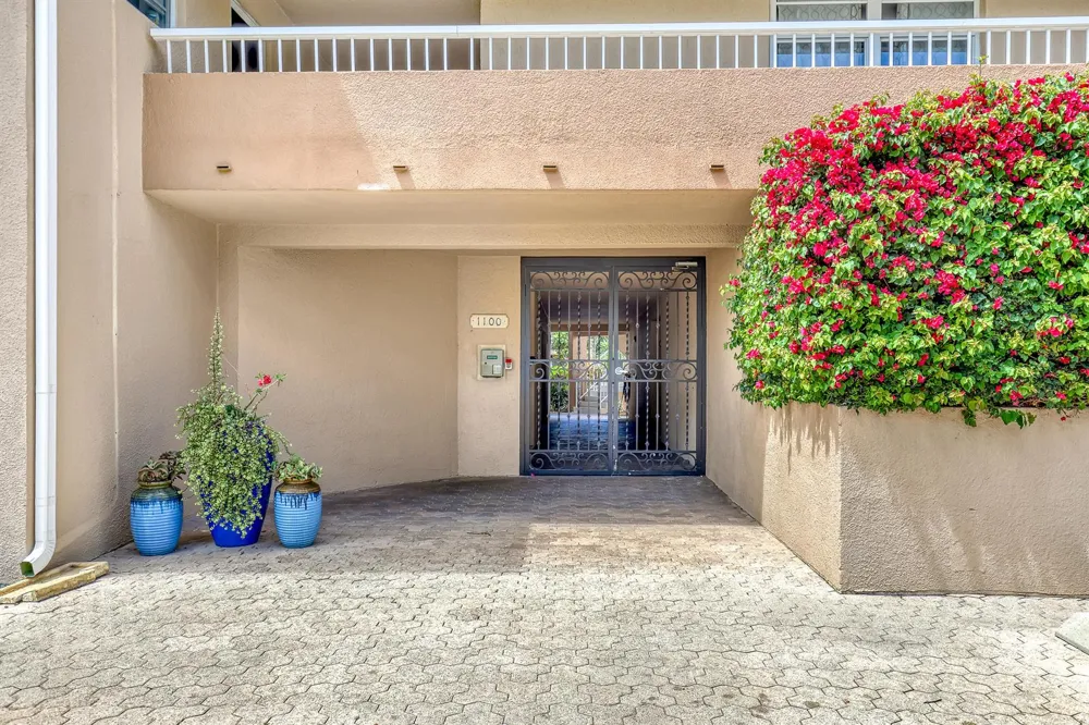 1100 Surf Road #104 Singer Island, FL 33404