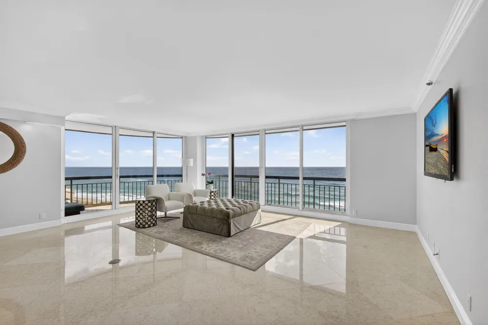 4000 Ocean Drive #701 Singer Island, FL 33404