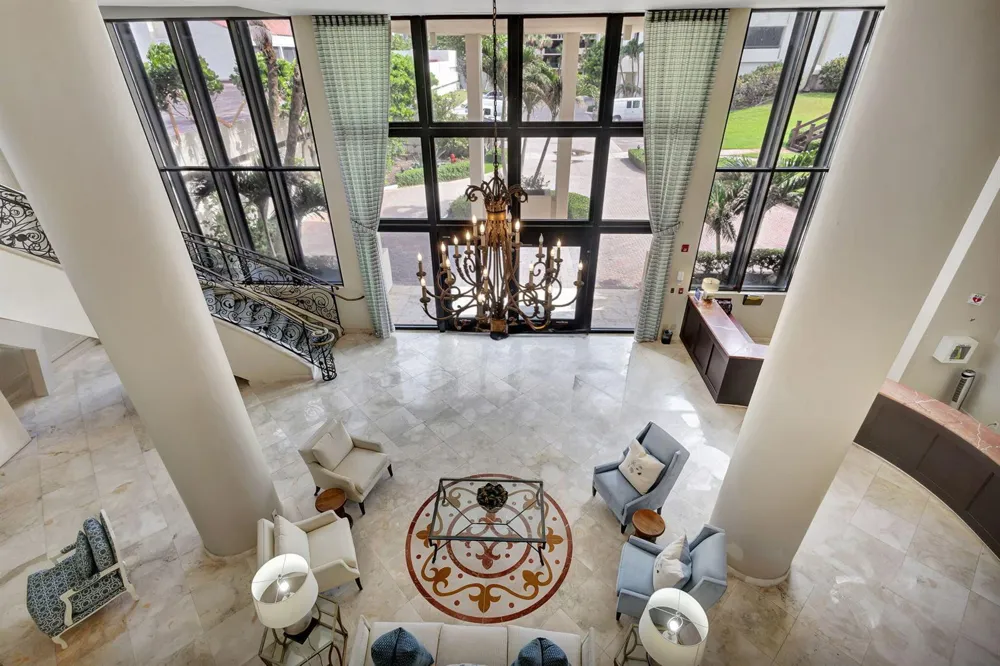 4000 Ocean Drive #701 Singer Island, FL 33404