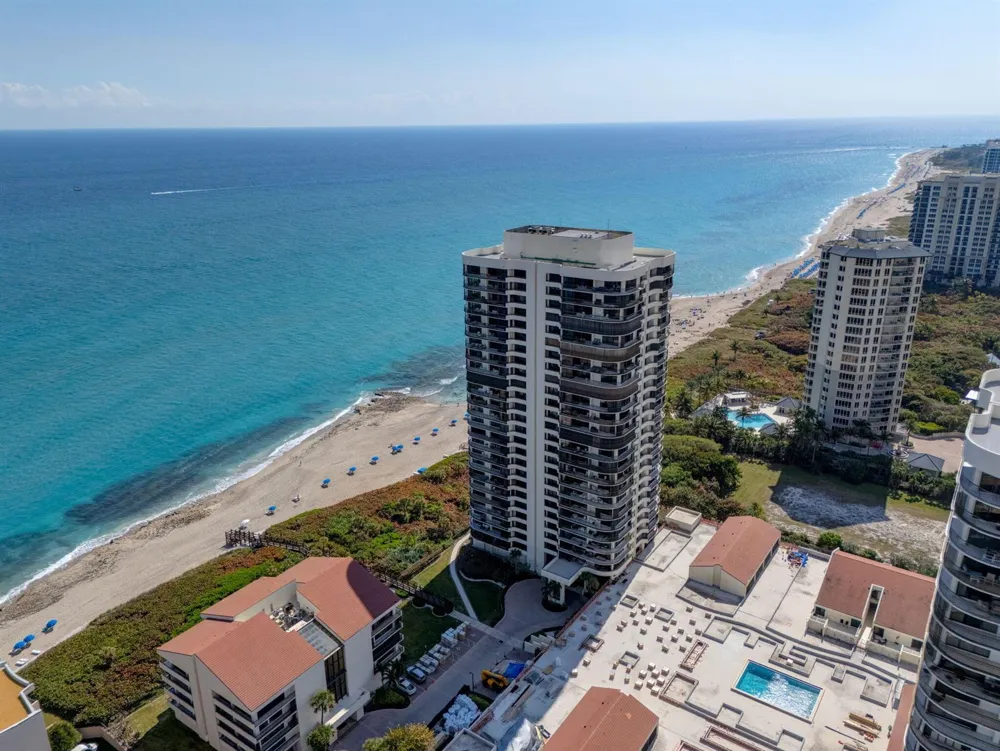 4000 Ocean Drive #701 Singer Island, FL 33404