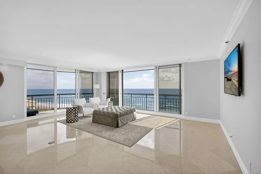 4000 Ocean Drive #701 Singer Island, FL 33404