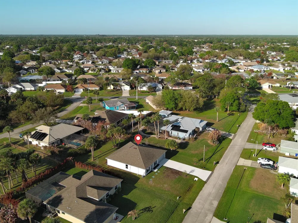 450 Kendall Avenue Sebastian, FL 32958