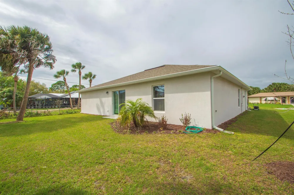 450 Kendall Avenue Sebastian, FL 32958