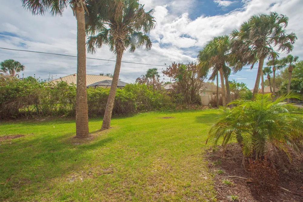450 Kendall Avenue Sebastian, FL 32958