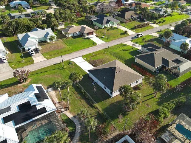 450 Kendall Avenue Sebastian, FL 32958