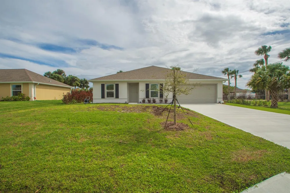450 Kendall Avenue Sebastian, FL 32958