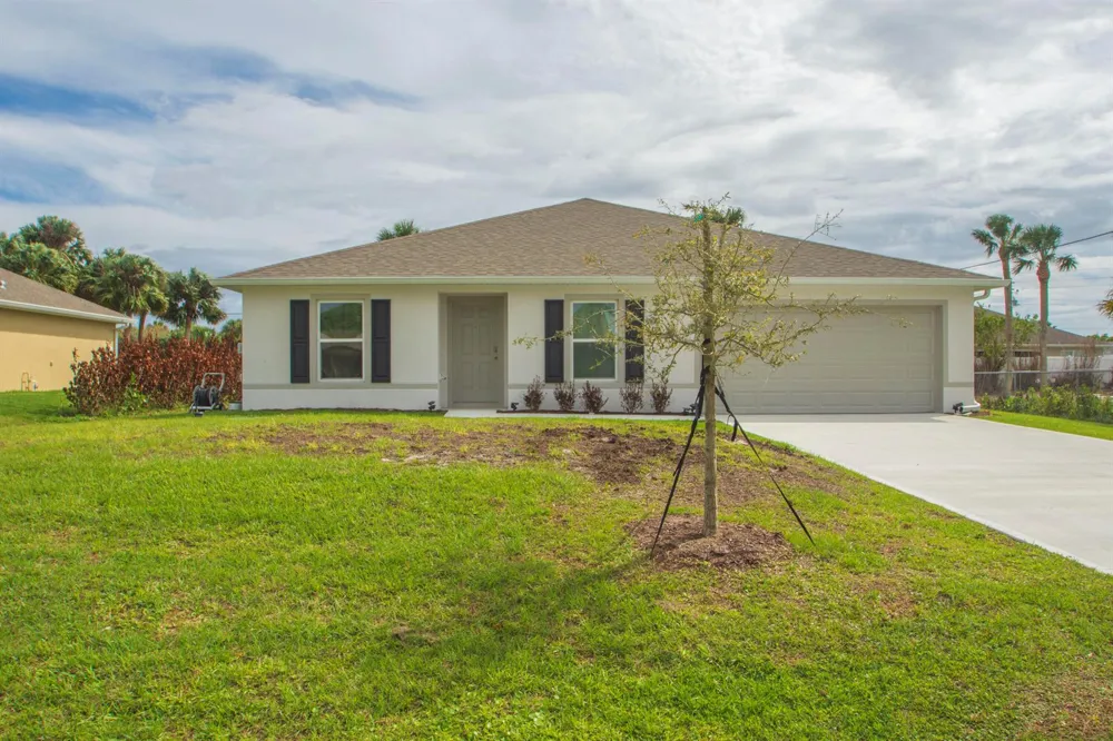 450 Kendall Avenue Sebastian, FL 32958