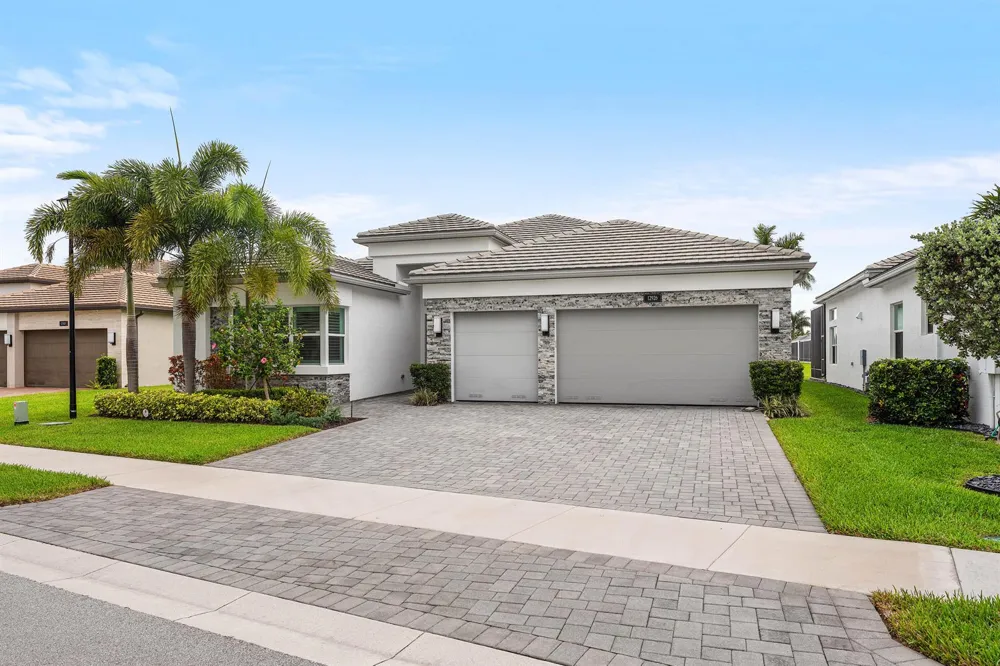 12926 Green Guava Avenue Boynton Beach, FL 33473