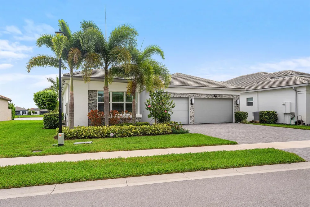 12926 Green Guava Avenue Boynton Beach, FL 33473
