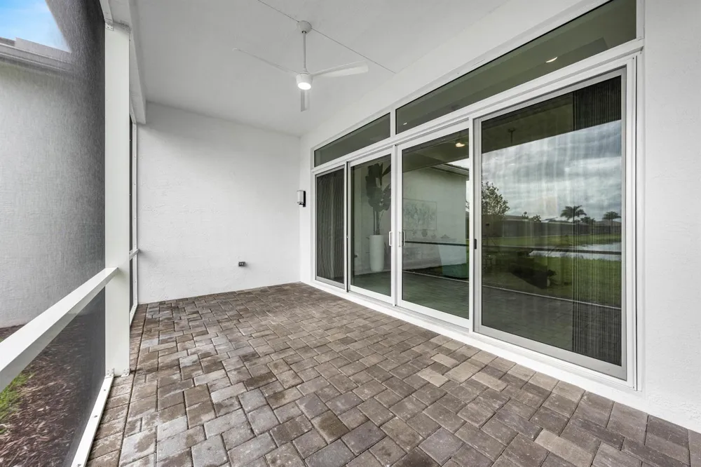 12926 Green Guava Avenue Boynton Beach, FL 33473
