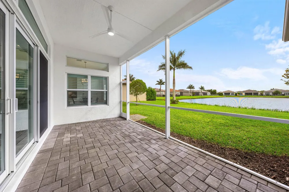 12926 Green Guava Avenue Boynton Beach, FL 33473